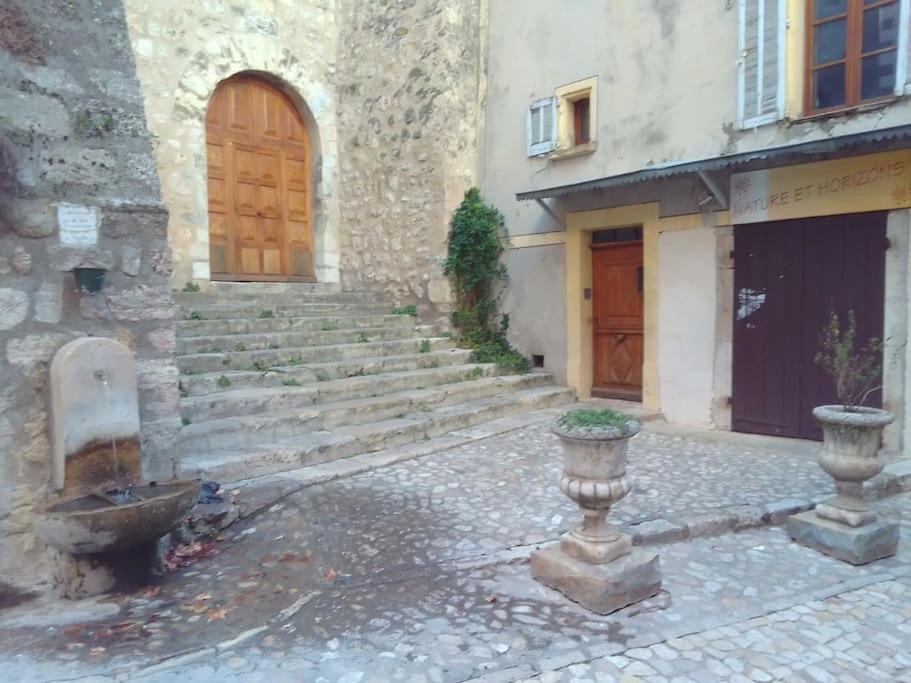 Appartement La Fontaine à Moustiers-Sainte-Marie Extérieur photo